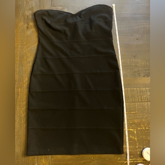 Black Bodycon Mini Dress - Little Black Dress - Zipper Back - Size L - Picture 6 of 7